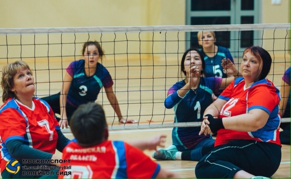 Спортсмены ФОКИ "Спектр" принимают участие в соревнованиях по волейболу сидя
