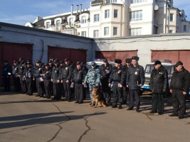 В МУ МВД "Коломенское" прошел строевой смотр полицейских нарядов