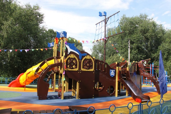 В Зарайске установят семь губернаторских детских площадок