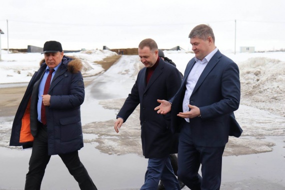 Глава Минсельпрода посетил озёрские сельскохозяйственные предприятия