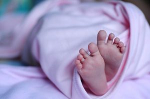Тело задушенного ребенка обнаружили в квартире в Коломне