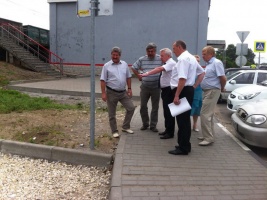 Валерий Шувалов проверил, как реконструируют здание железнодорожной станции "Коломна" 