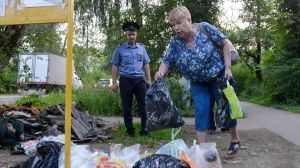 Лесные инспекторы вышли на борьбу с мусором