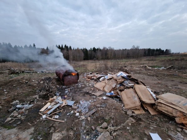 Предприятие на Пирочинском шоссе заподозрили в сжигании отходов
