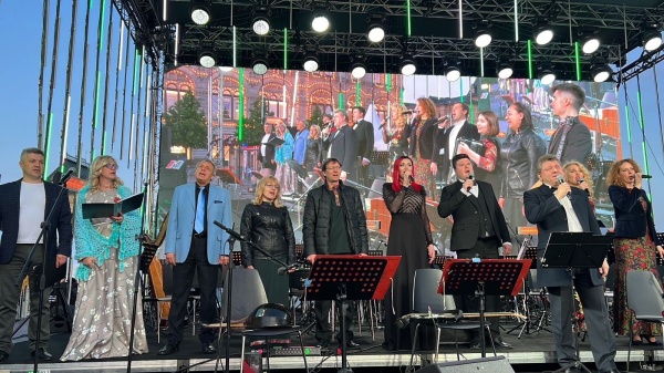 Артисты Коломенской филармонии выступили на Красной площади