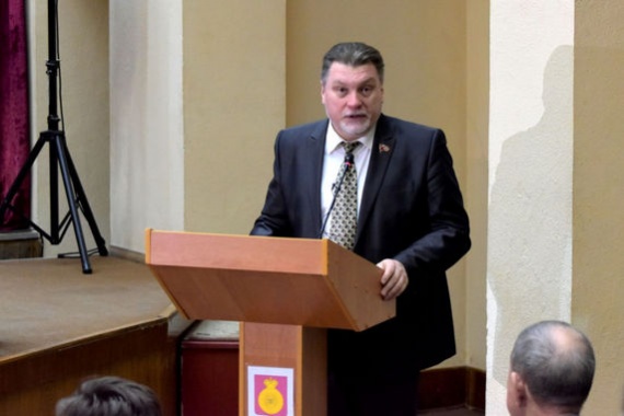 Алексей Мазуров отчитался перед избирателями