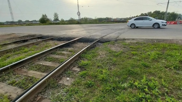 Ремонт трамвайного переезда в Колычёве завершён
