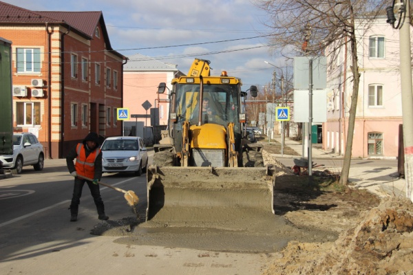 В Егорьевске продолжается ремонт тротуаров