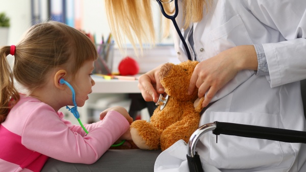 Главный детский кардиолог Подмосковья принимает зарайских детей