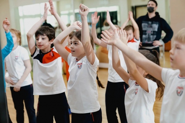 Не менее 900 школьных лагерей откроют летом в Подмосковье
