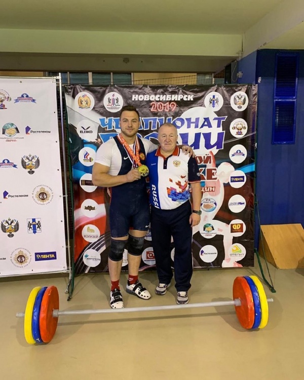 Зараец стал чемпионом России по тяжёлой атлетике