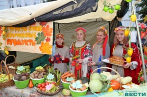 На выходных в Луховицах провели ярмарку "Дары Подмосковья"