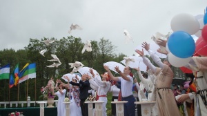 Фестиваль национальных свадеб прошел в Коломенском районе