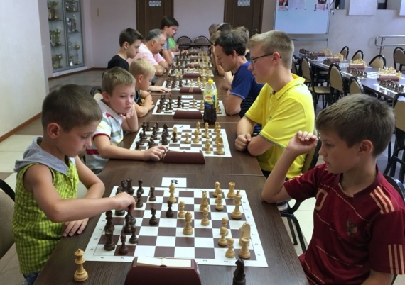В честь Дня физкультурника в городе организовали шахматные турниры