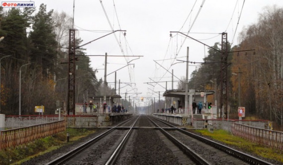 В районе железнодорожной платформы "Белоозерская" погиб мужчина