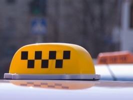 Более 4,5 тысяч разрешений выдано таксистам в Подмосковье с начала года