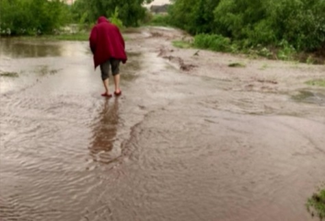 Непрерывный дождь принёс неприятности жителям деревни Врачово