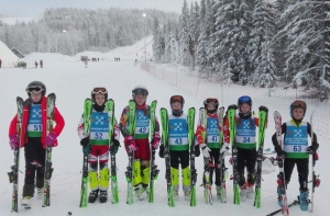 Юные горнолыжники вернулись с тренировочного сбора из Свердловской области