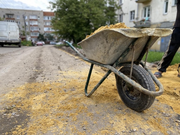 На Окском проспекте увеличится количество парковочных мест