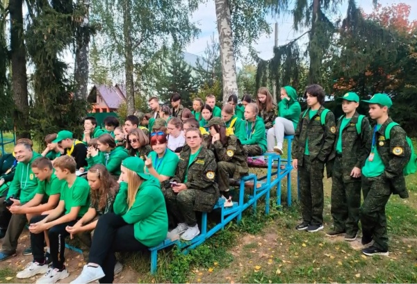 Ученики Песковской школы вернулись с областного слёта лесничеств