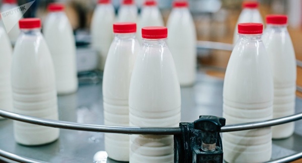 Работает горячая линия по качеству и безопасности молочной продукции