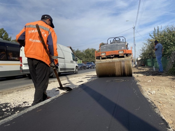 На улице Пароходной проложили новый тротуар