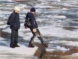 МЧС: крупные реки Подмосковья до сих не покрылись льдом!