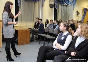 Волонтеры Коломны встретились со школьниками гимназии № 9