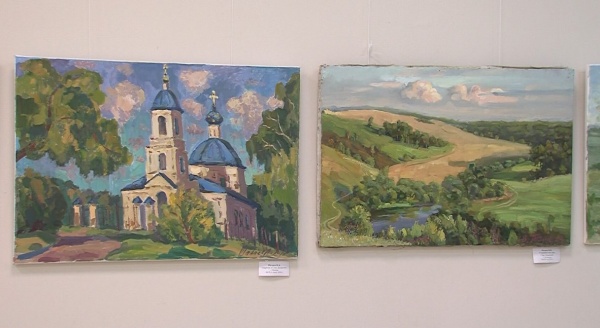 В Луховицах открылась выставка работ участников пленэра