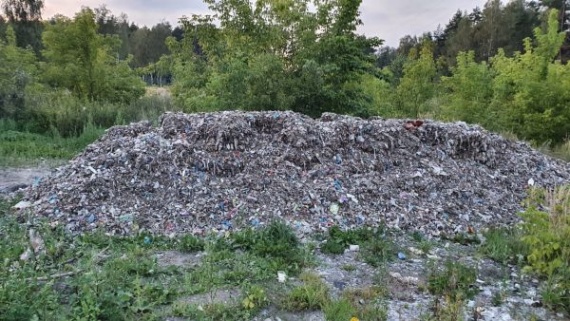 Навалы мусора несут угрозу для экологии