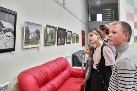 Выставка "Осенний вернисаж" открылась в Зарайске