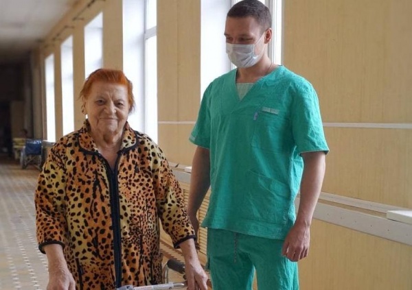 В Коломне поставили на ноги 96-летнюю пациентку с переломом шейки бедра