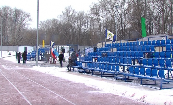 Стадион в Щурове открылся после масштабной реконструкции