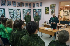 Семена Кремлевской елки передали школьным лесничествам