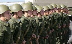 Депутаты Госдумы предложили отправлять преступников в армию
