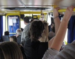 Почти 30% пассажиров в автобусах - льготники