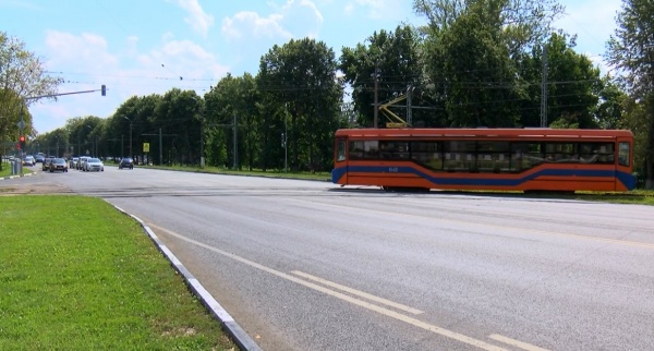 Трамвайный и дорожный светофоры синхронизировали в Коломне