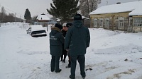 Сотрудники Госпожнадзора напомнили озерчанам о мерах пожарной безопасности 