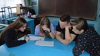 Школьники исследовали станцию "Мир"