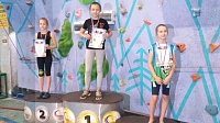 Коломчанка завоевала медали по скалолазанию