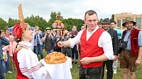 Фестиваль "Луховицкий огурец" собрал гостей на выходных