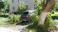 ДГХ опубликовал очередные фото нарушителей парковки