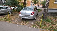 ДГХ опубликовал очередную порцию фотографий с нарушителями правил парковки