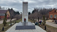 Департамент городского хозяйства привёл в порядок памятник воинам-землякам