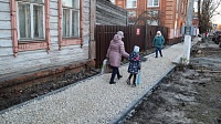 В Егорьевске продолжается ремонт тротуаров